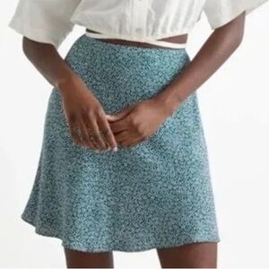 & Other Stories green floral mini skirt!